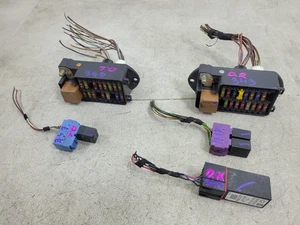JAGUAR XK8 XKR 96-06 DASHBOARD FUSE BOX & RELAY SET - Picture 1 of 20