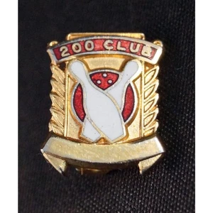 Bowling 200 Club Emaille goldfarbene Anstecknadel Pinback - Bild 1 von 2
