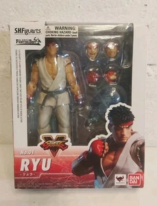S.H. Figuarts Street Fighter V Ryu Figure No. 01 Tamashii Nations Bandai Capcom - Picture 1 of 3