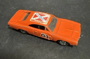 ERTL Dukes Of Hazzard General Lee Die Cast Car Warner 1:64 Scale 1981 Vintage - Picture 1 of 7