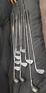 DUNLOP TD PLUS COMPLETE GOLF CLUBS--3 WOODS / 7 IRONS & PUTTER - Picture 1 of 3