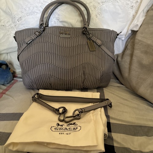 Nuova borsa a tracolla grigia Coach Madison in pelle raccolta Lindsey autentica rara!!