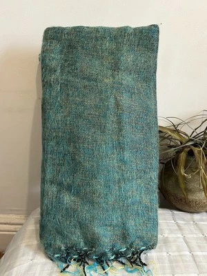 Himalayan Yak Wool Shawl Handmade Scarf hand loomed throws - Image 1 of 4