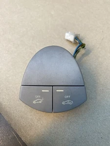 2118213151 Diebstahlsicherung Mercedes Benz W211 Schalter - Bild 1 von 5