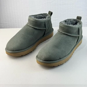 UGG Women’s Classic Ultra Mini Boot Forest Night Green Size 9 EUR 40 Sheepskin - Picture 1 of 9