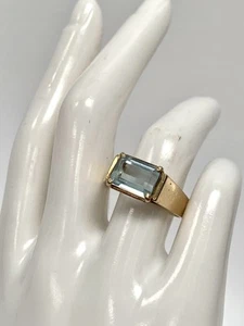Elegant 14ct Yellow Gold Ring with Aquamarine Stone - Bold Design, 5gm, Size T - Picture 1 of 17