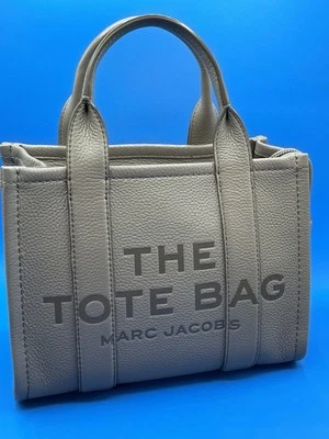 El Bolso de Mano MARC JACOBS Pequeño CEMENTO Bolso Cartera CUERO Foto 1 de 4