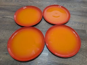Le Creuset 4 Set dinner plates in the color "Flame" NEW  - Picture 1 of 5