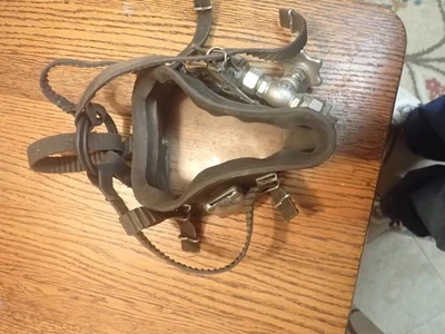 Máscara de buceo DESCO Jack Brown vintage gran pieza de exhibición caza en el mar Foto 1 de 4