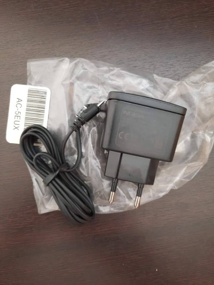 Caricabatterie Nokia Originale AC-3E – Alimentatore da Muro per Cellulari NUOVO  - Immagine 1 di 2