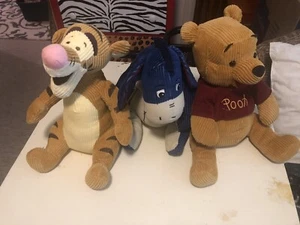 Disney Store Winnie Puuh & Tigger & Eyore Cord Plüsch 12 Zoll sitzend - Bild 1 von 8