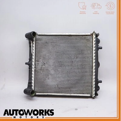 Conjunto de refrigerante radiador motor lado izquierdo Porsche Boxster 986 BEHR 97-00 FABRICANTE DE EQUIPOS ORIGINALES Foto 1 de 4