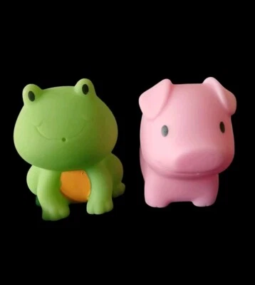 Munchkin 2 Animales de Granja Rana y Cerdo Goma Baño Chorro Flotador Juguetes 9m+ Foto 1 de 3