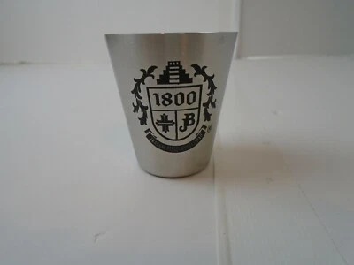 JB 1800 Metal Shot Glass Jim Beam Trabajo Pasión Honestidad tequila inoxidable Foto 1 de 4