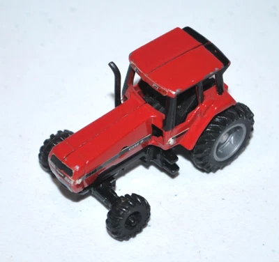ERTL Case Internarial Harvester 7240 Tractor Red 1/64 Scale. - Image 1 of 4