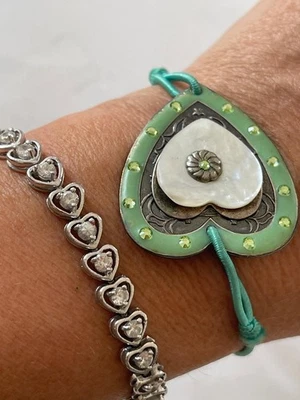 Vintage 2000 Reminiscence Mint Seashell Silver Heart Cord Bracelet - Photo 1/4