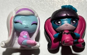 Monster High Minis 2 figuras Serie 1 Abbey Bominable y Draculaura - Imagen 1 de 11