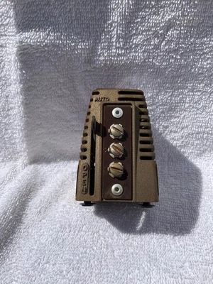 Cabezal eléctrico de válvula Taco Zone usado Foto 1 de 4