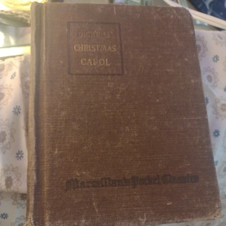 1919 A Christmas Carol and The Cricket On The Hearth By Charles Dickens Pocket  Foto 1 de 4