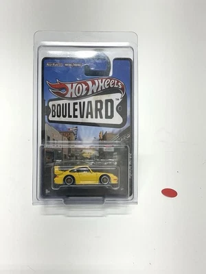Hot Wheels X8240-0814 Boulevard Porsche 993 GT2 10250864 - Image 1 of 2