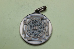 PENDANT-MEDAL-WORLD - Foto 1 di 2