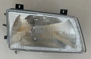 1987-1994 SAAB 900 CLASSIC PASSENGERS SIDE HEADLIGHT COMPLETE 32000363 - Foto 1 di 2