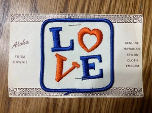 PARCHE “AMOR” RECUERDO TURÍSTICO VIAJE ESTADOS UNIDOS ALOHA HAWAII VINTAGE EE. UU. - Imagen 1 de 4