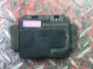 03 Kawasaki ZR750 Electrical Junction Box - Picture 1 of 1