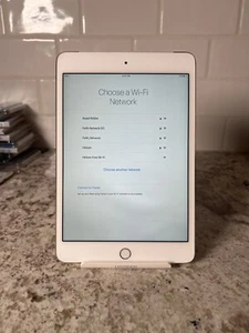 Apple iPad Mini 4, 16GB, Gold, A1550, FMI ON FOR PARTS IOS 9 - Afbeelding 1 van 11