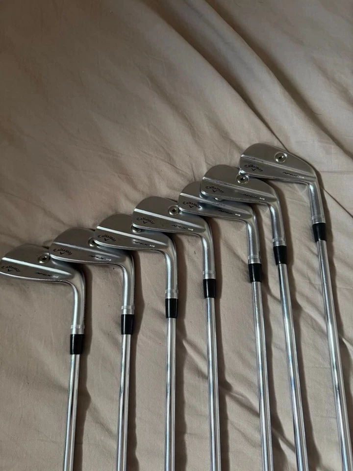 Callaway APEX MB 2021 Iron Set 7 Clubs 4-Pw Dynamic Gold S200 Stiff Flex - Image 1 of 4