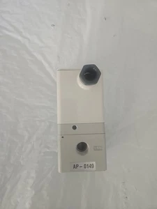 SMC IT2011-N02B E/P Electro-Pneumatic Regulator - Picture 1 of 5
