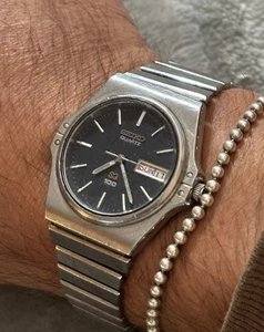 VTG 1982 Seiko Nautilus SQ 100 Watch Men 9123-6009 36mm Stainless Steen Daydate - Picture 1 of 15