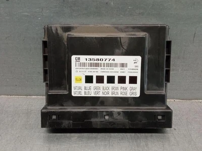 13580774 centralina confort per CHEVROLET CRUZE 1.6 CAT 2009 5663406 - Immagine 1 di 4