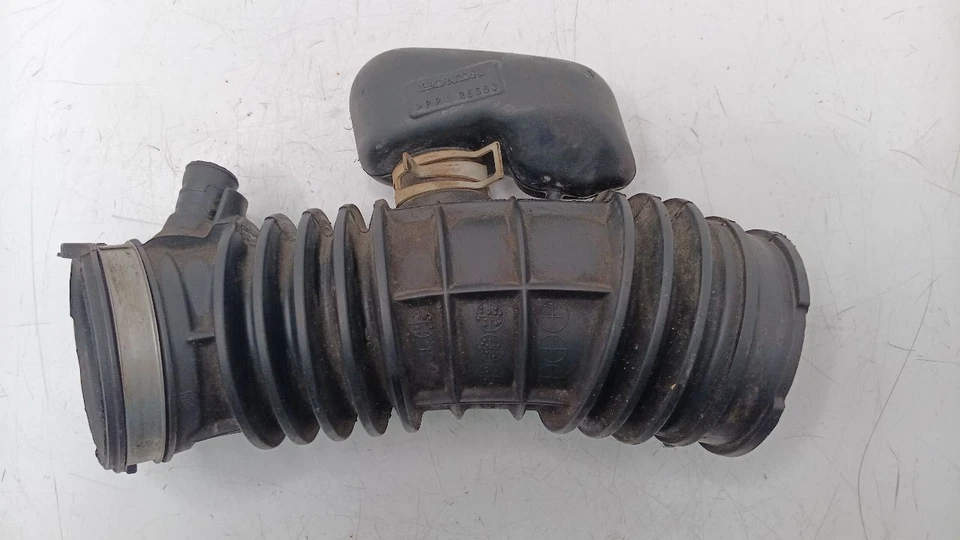 Air Intake Hose Tube 2013 14 15 16 17 Honda Accord Sedan - Image 1 of 4