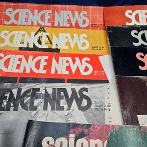 Science News Magazine Collection 1977-1981 Vintage Issues - Picture 1 of 4