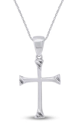 Collar colgante cruz 18" en plata de ley enchapada en oro blanco de 14k Foto 1 de 4