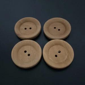 Bulk 4 Stck. Menge Rund 2 Loch Knopf Matt Natur Mittel Warm Holz 30 mm 1,4 Zoll Handwerk - Bild 1 von 6