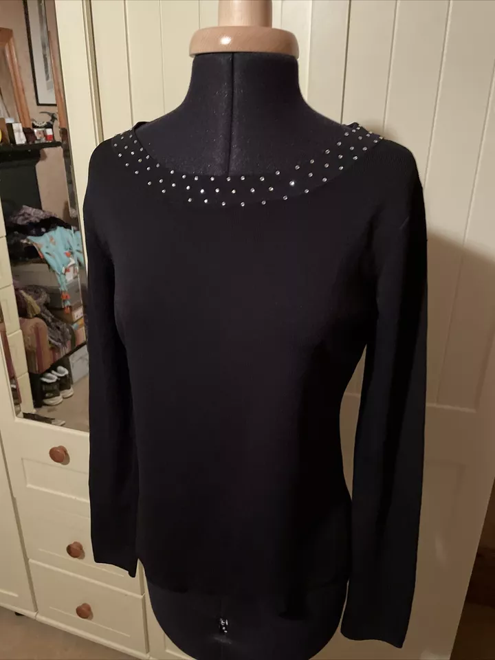 Top DEBBIE MORGAN Preloved Damas Talla S Negro Tejido Cuentas Manga Larga Elástico Foto 1 de 4