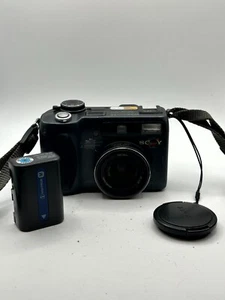 Sony Cyber-shot DSC-S85 fotocamera digitale nera 4,1 MP 1,8" display 3x zoom ottico - Foto 1 di 10