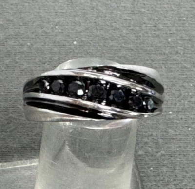 White Gold 10k Ring With faceted black stones size 10.5 - Image 1 of 4