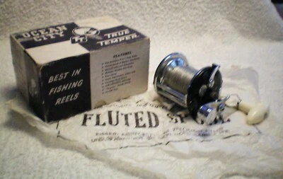 Carrete de fundición Ocean City Bait No. de colección 905M, con caja original Foto 1 de 4