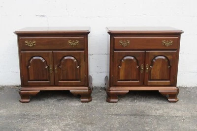 Ethan Allen Large Nightstands End Side Bedside Tables a Pair 5784 - Image 1 of 4