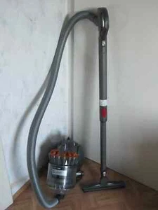 Dyson DC37 Parquet, beutelloser Staubsauger + Parkett Bodenbürste, DC 37 - Bild 1 von 7