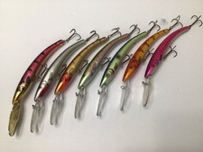 7 Reef Runners 800 Series Crankbait Fishing Lures, Tackle Lot