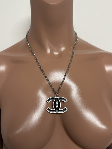 Collana Vintage Chanel 04P Argento Nero Logo CC