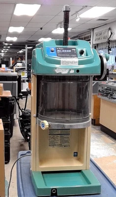 Swan SI-200E Commercial Ice Shaver for Snowcones and Shaved Ice - Image 1 of 4
