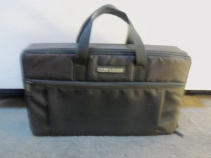 30 Lot of Cassettes in Case Logic RAP-ROCK-POP M. Jackson-Led Zep-Pink Floyd-LL - Picture 1 of 4