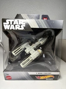 NUOVO Hot Wheels Star Wars Starships Select HTJ84 Y-WING FIGHTER 31 scala 1:50 - Foto 1 di 4