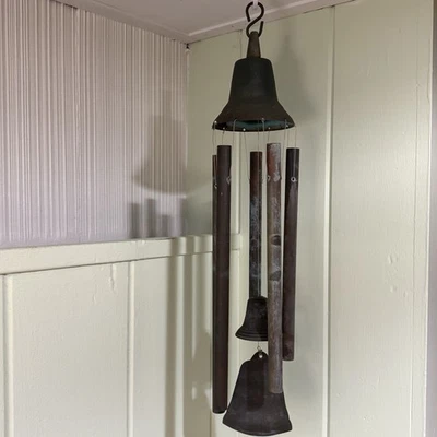 Бронзовые/латунные колокольчики и медные китайские колокольчики середины века в современном стиле - Изображение 1 из 4