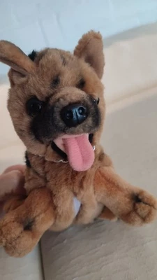 Kommissar Rex Hund Stofftier Plüschtier Sat.1 sitzend - Bild 1 von 4